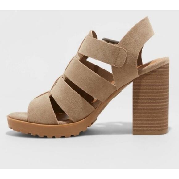 Universal Threads Anastasia taupe heeled sandals women's 6 NWT - Picture 7 of 8